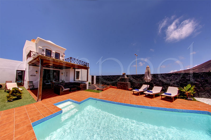 Villa Erika - villa en lanzarote con piscina privada
